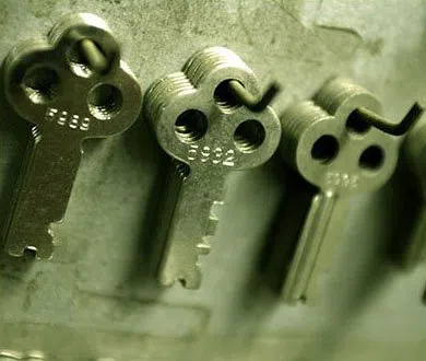 Universal Locksmith Store Northfield, OH 234-217-2001 - 3-Locksmith-key-service